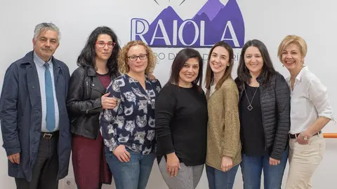El doctor Benigno, la psic&oacute;loga Rebeca, la gerocultura Nievez, la directora Chelo, la educadora social Mar&iacute;a y las otras dos gerocultoras, Nieves y Ana.