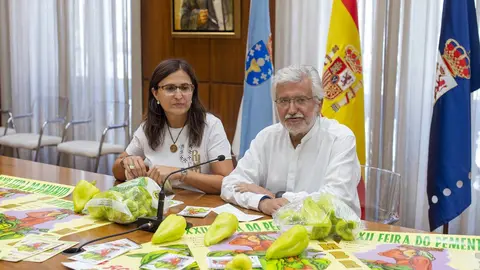 Ana Villarino e Rosendo Fernández, na presentación da XXII Feira do Pemento de Oímbra 2