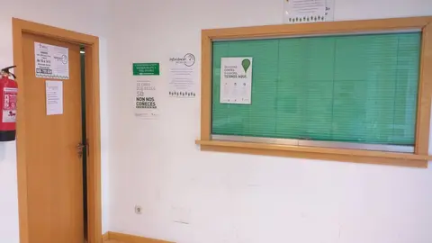 Oficina da AECC na Praza Garc&iacute;a Barb&oacute;n de Ver&iacute;n | FOTO: Xos&eacute; Lois Colmenero