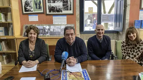 Presentaci&oacute;n das Xornadas de Novela Hist&oacute;rica na Biblioteca Municipal de Ver&iacute;n. | FOTO: Concello de Ver&iacute;n.