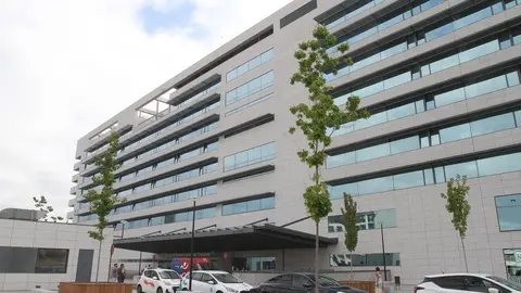 Centro Hospitalario Universitario de Ourense, onde estaba ingresada a moza verinesa.