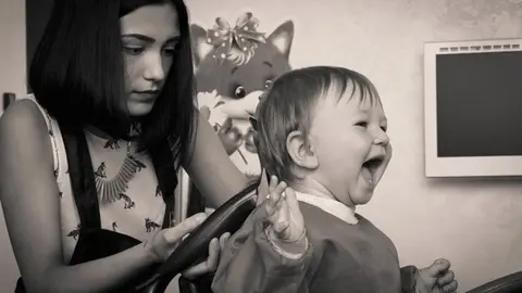 c&oacute;mo cortar el pelo a los peques en casa