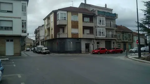 Os veci&ntilde;os da praza da Alameda reclaman maior presenza policial no lugar. | FOTO: Xos&eacute; Lois Colmenero.