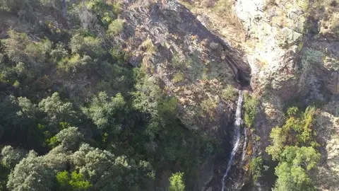 La conocida como "Fervenza da Cidadella", en el Concello de Vilardev&oacute;s, una de las cascadas m&aacute;s espectaculares de la comunidad aut&oacute;noma. | FOTO: Xos&eacute; Lois Colmenero.