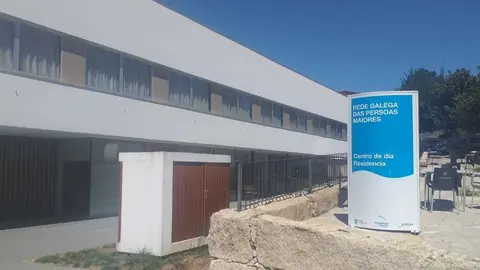 Centro de Mayores de Vilardev&oacute;s. | FOTO: Xos&eacute; Lois Colmenero.