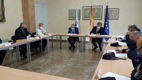 O verinense Emilio Gonz&aacute;lez Afonso, esta ma&ntilde;&aacute;, presidindo a reuni&oacute;n cos responsables dos corpos e forzas de seguridade do Estado.
