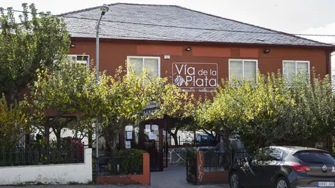 Restaurante V&iacute;a de la Plata, en O Pereiro (A Mezquita). | FOTO:  Noelia Caseiro.