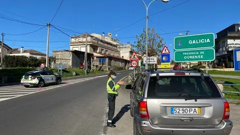 Los cuerpos y fuerzas de seguridad espa&ntilde;olas se preparan ya para nuevos controles. | FOTO: Guardia Civil de Tr&aacute;fico.