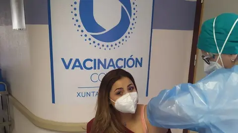210212 vacinacion axuda fogar