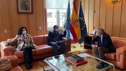Ver&iacute;n-Feces-comerciantes co subdelegado
