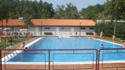 phoca_thumb_l_piscinas municipais (3)