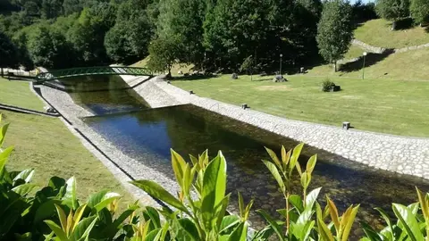 praia fluvial Vilari&ntilde;o Conso