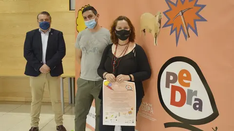 Los organizadores presentan el festival Pedras.