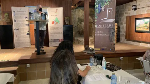 Unha das catas organizadas para festexar a Feira do Vi&ntilde;o 2021. | FOTO: M. D.
