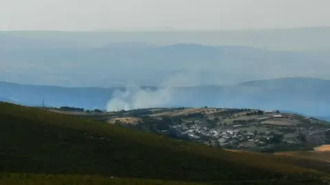 As&iacute; comezaba o lume que arestora est&aacute; activo en Toro (Laza).
