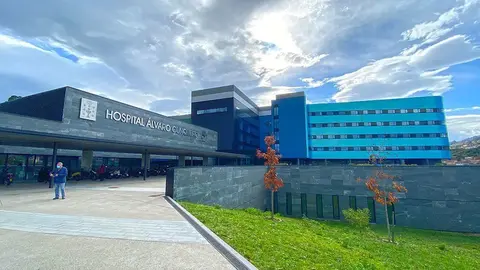 Entrada al hospital &Aacute;lvaro Cunqueiro de Vigo.
