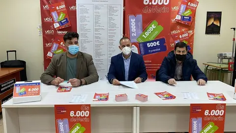 Diego Lourenzo, Jos&eacute; &Aacute;ngel Rodicio e Santos &Aacute;lvarez, na presentaci&oacute;n da campa&ntilde;a de Aever.