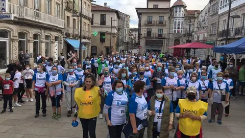 Instantes previos &aacute; sa&iacute;da da primera das probas, a andaina.