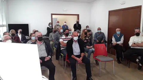 Veci&ntilde;os da Gudi&ntilde;a acoden &aacute; reuni&oacute;n informativa sobre a creaci&oacute;n da Aldea Modelo do Seixo.