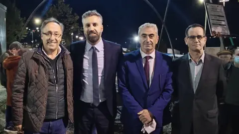 O deputado provincial, Juan Carlos Francisco, o Ministro de Infraestruturas portugu&eacute;s, Nuno Santos, o presidente de Vinhais, Lu&iacute;s Fernandes, e o secretario de estado de Agricultura, Rui Martinho. | FOTO: Xos&eacute; Lois Colmenero