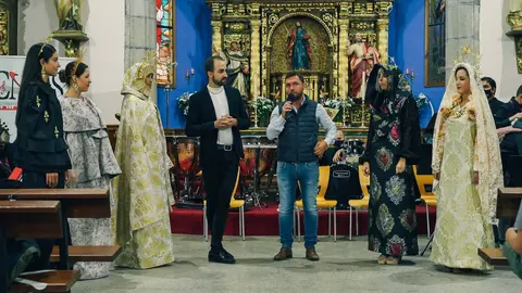 Rub&eacute;n Ri&oacute;s co artista vian&eacute;s Jorge de &Aacute;lvarez, nun dos eventos da pasada edici&oacute;n de Latexos do Rural.