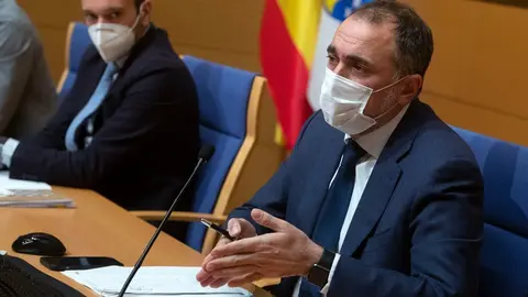O conselleiro Julio Garc&iacute;a Comesa&ntilde;a.