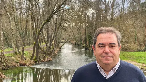 O rexedor de Ver&iacute;n, na beira do r&iacute;o T&aacute;mega.