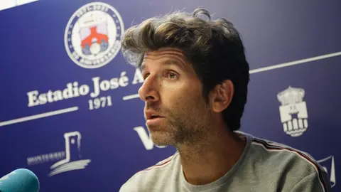 Juanjo Vilach&aacute;, na presentaci&oacute;n desta tarde. | FOTO: Iv&aacute;n Iglesias.
