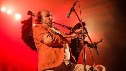 &Oacute;scar Ibañez nun dos seus concertos. | FOTO: Sabela Souto.