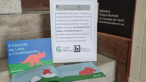 Exemplar do conto &ldquo;A historia de Lino, o Centrosauro", dispo&ntilde;ible na Biblioteca de Ver&iacute;n grazas a AECC.
