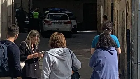 Varios vecinos lograron retener a los atracadores hasta que llegaron los agentes.