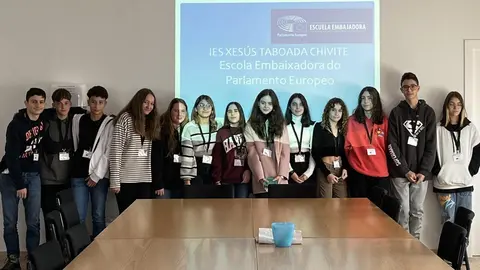 Alumnos do Chivite nomeados como embaixadores junior do Parlamento Europeo.