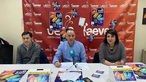 Santos &Aacute;lvarez, Jos&eacute; &Aacute;ngel Rodicio e Mar&iacute;a Isabel Gonz&aacute;lez presentaron "Os 6.000 de Ver&iacute;n".