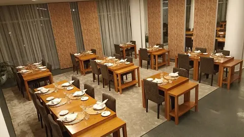 El restaurante Abstract del Boticas Hotel Art & Spa renovado.