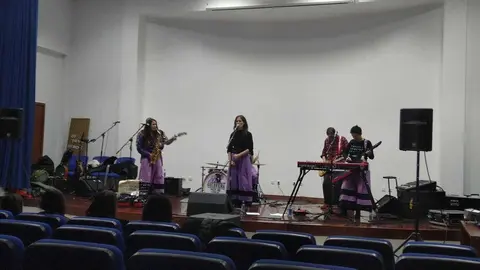 Concerto de The Tetas' Van esta fin de semana na Mezquita.