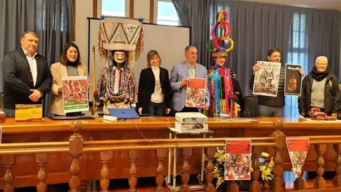 Presentaci&oacute;n dos entroidos de Vilari&ntilde;o, Manzaneda e Viana, esta ma&ntilde;&aacute; na Casa do Concello de Vilari&ntilde;o.