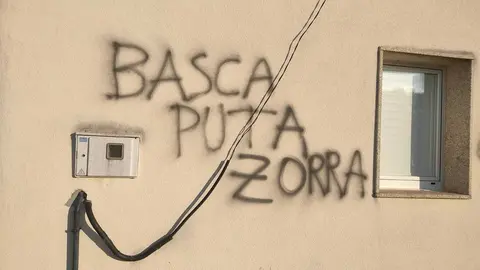 El Concello de Vilardev&oacute;s comenzar&aacute; los trabajos de pintado este lunes.