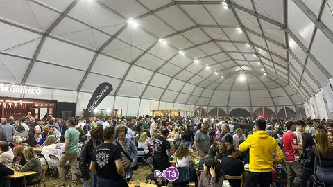 Una fiesta que ya se ha consolidado con cita ineludible anual de la camarader&iacute;a. | FOTO: Noelia Caseiro.