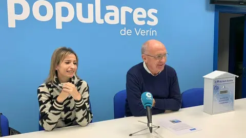 Beatriz Blanco y Jim&eacute;nez actuaron a espaldas del resto de integrantes del grupo municipal.
