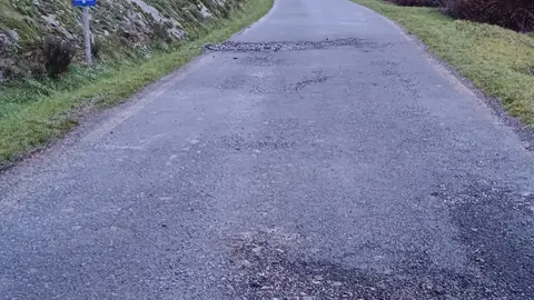 Problemas na estrada OU-1051 a Toro, Laza 20240118