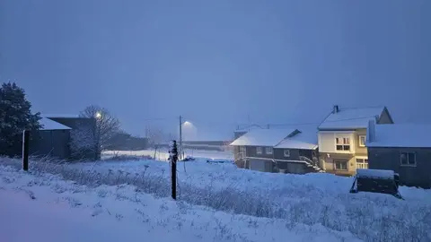 A Venda do Espi&ntilde;o, en A Gudi&ntilde;a, a primera hora de este s&aacute;bado 9 de marzo. | FOTO: Ana Est&eacute;vez.