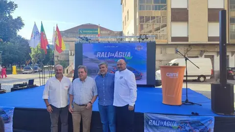20240901 R&aacute;lly da Auga, II Edici&oacute;n_presentaci&oacute;n_Presidente de
CAMI Motorsport, Nuno Loureiro, Alcalde de Ver&iacute;n, Gerardo Seoane; el Presidente da C&acirc;mara Municipal de Chaves,
Nuno Vaz; el Presidente de la&nbsp;Escuder&iacute;a de Ourense, Jano Fraga