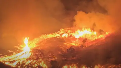 20240915 Incendio forestal Trez-Laza