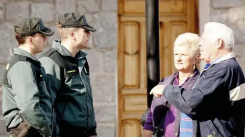 20241014 Charla seguridade Plan Mayor_Guardia Civil Ver&iacute;n