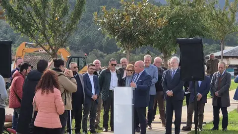 Acto de homenaje al m&eacute;dico rural en Laza, este s&aacute;bado.