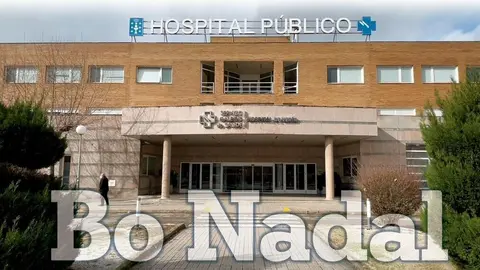 Fachada del Hospital de Ver&iacute;n con felicitaci&oacute;n navide&ntilde;a.
