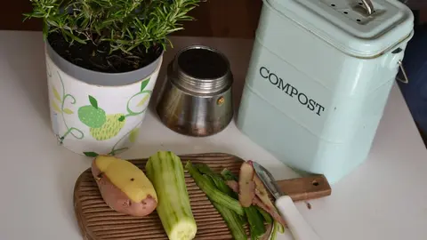 Compost  FOTO Lenka Dzurendova