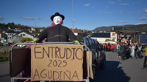 20250301 Entroido A Gudi&ntilde;a, desfile s&aacute;bado, fotos Os Torgueiros (1)
