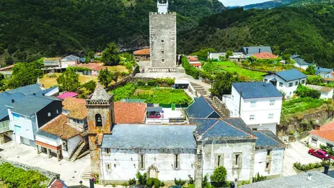 Viana do Bolo_torre da homenaxe_FOTO concello