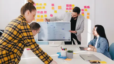 startups oficina reuni&oacute;n trabajo